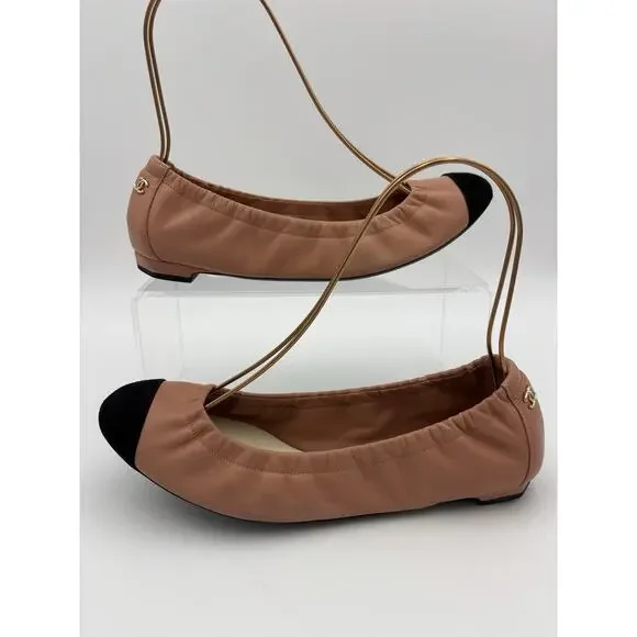 Chanel Interlocking CC Logo Ballet Flat Beige Black Leather Size 38.5 / 8.5 - Picture 3 of 16